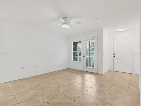 8933 Manor Loop Bradenton FL 34202