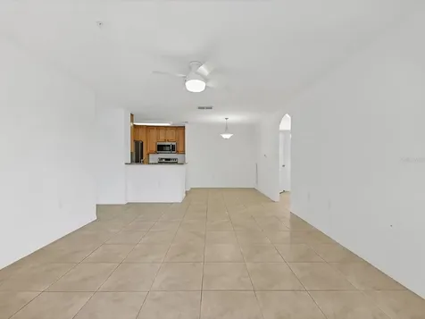 8933 Manor Loop Bradenton FL 34202