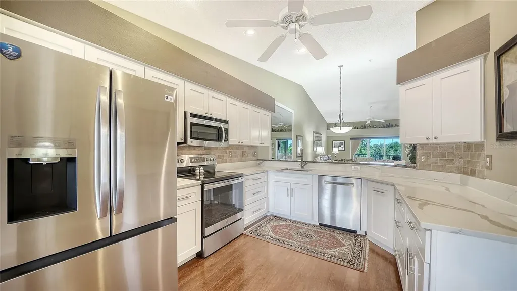 9641 Castle Point Drive Sarasota FL 34238