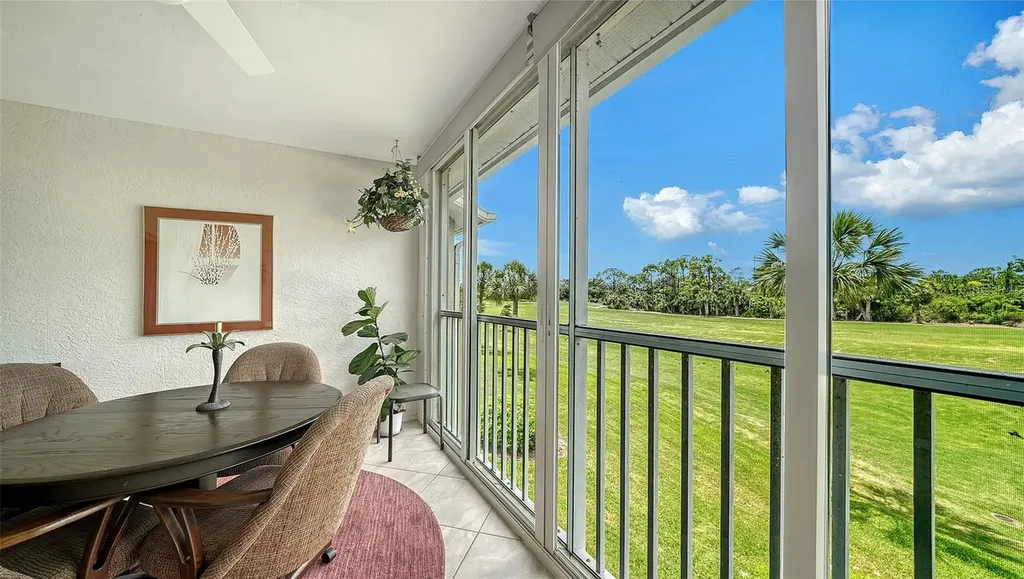 9641 Castle Point Drive Sarasota FL 34238
