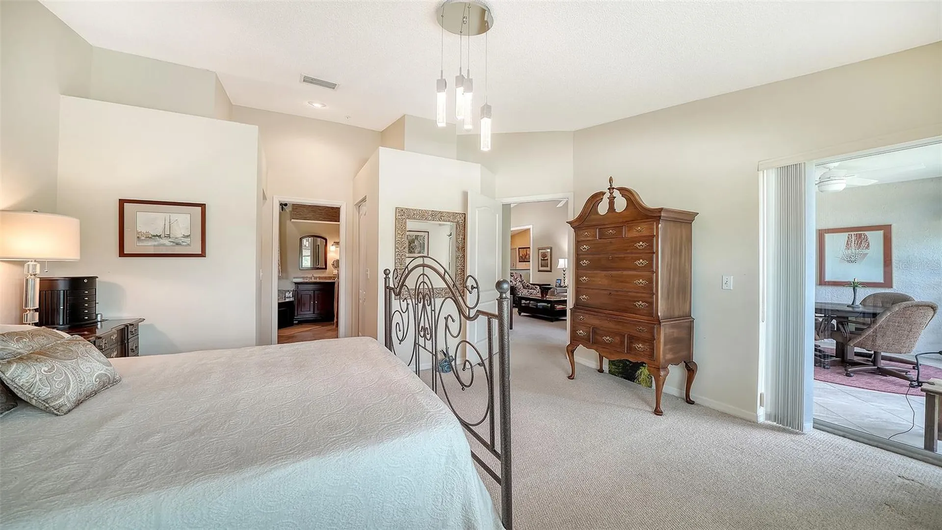 9641 Castle Point Drive Sarasota FL 34238