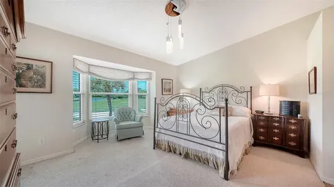 9641 Castle Point Drive Sarasota FL 34238