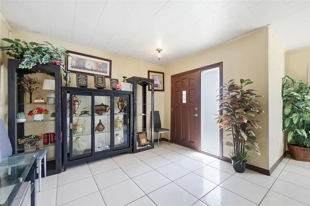620 W Cummings Street Lake Alfred FL 33850