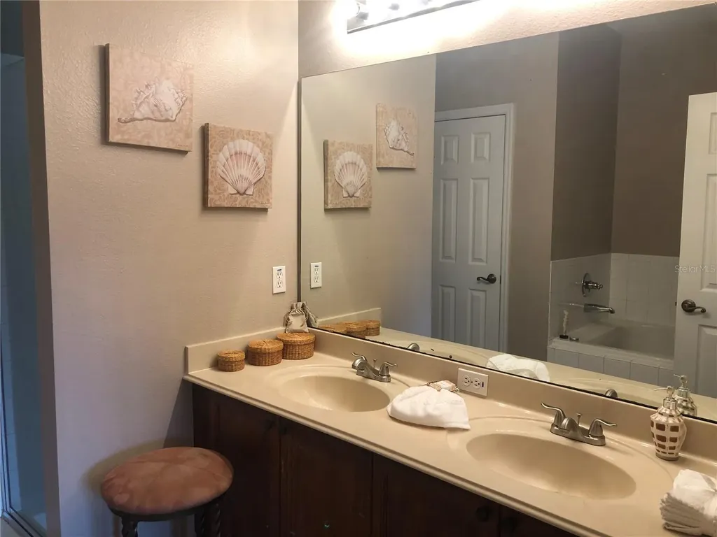 656 Pinebranch Circle Winter Springs FL 32708