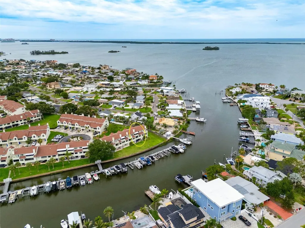 2395 Hanover Drive Dunedin FL 34698