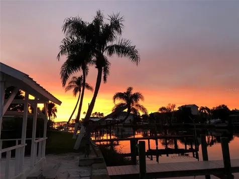 2395 Hanover Drive Dunedin FL 34698