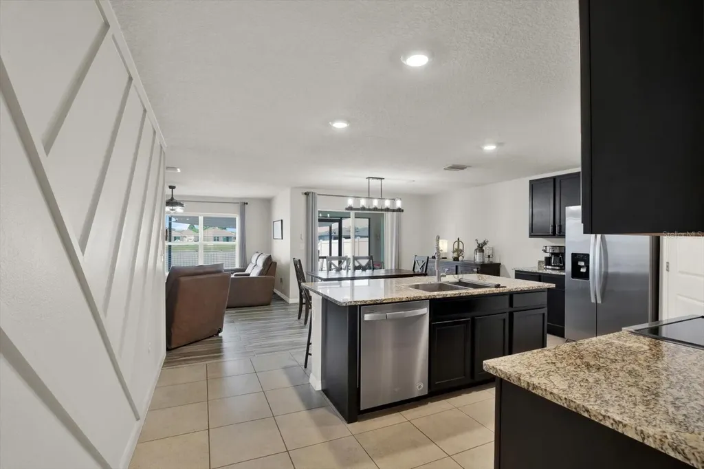 1013 Tidal Rock Avenue Ruskin FL 33570