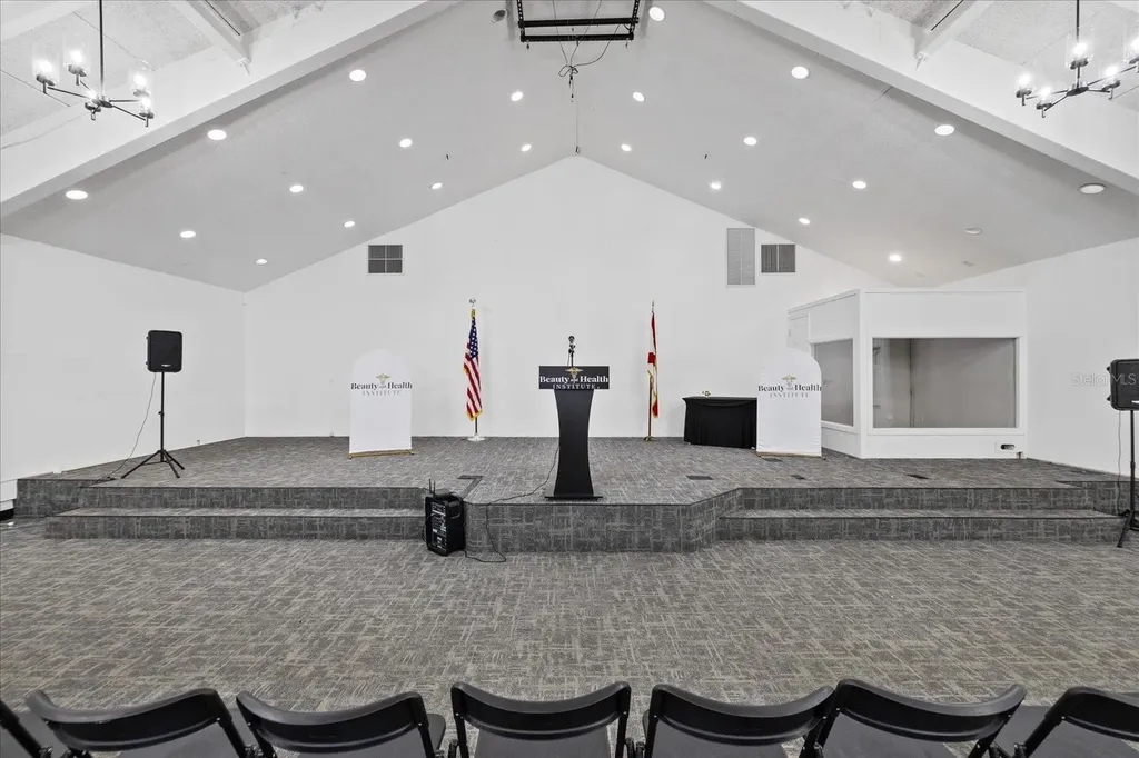4704 Kelly Road Tampa FL 33615