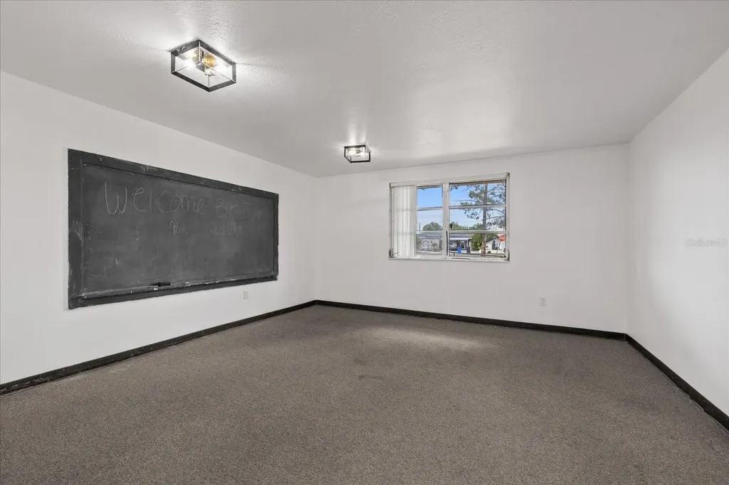 4704 Kelly Road Tampa FL 33615
