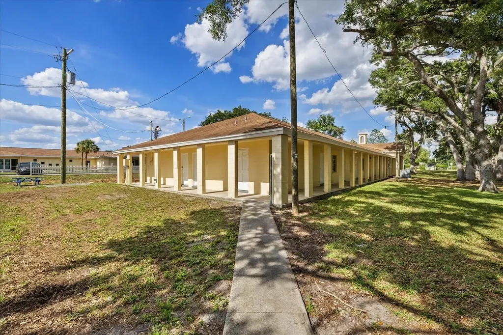 4704 Kelly Road Tampa FL 33615
