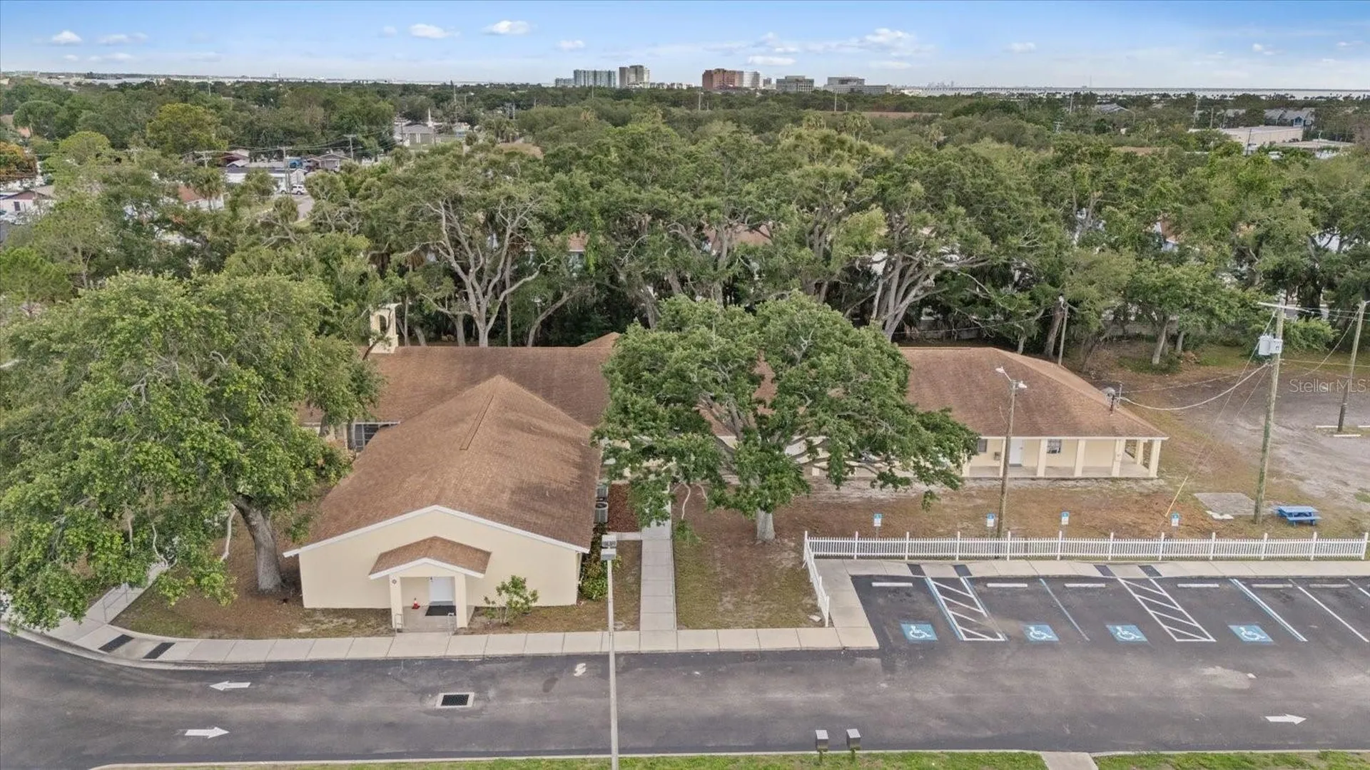 4704 Kelly Road Tampa FL 33615