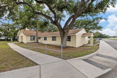 4704 Kelly Road Tampa FL 33615