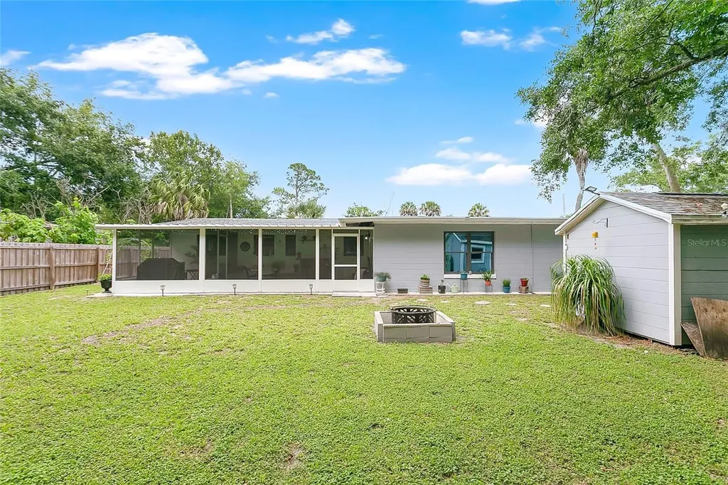1717 White Street Titusville FL 32796