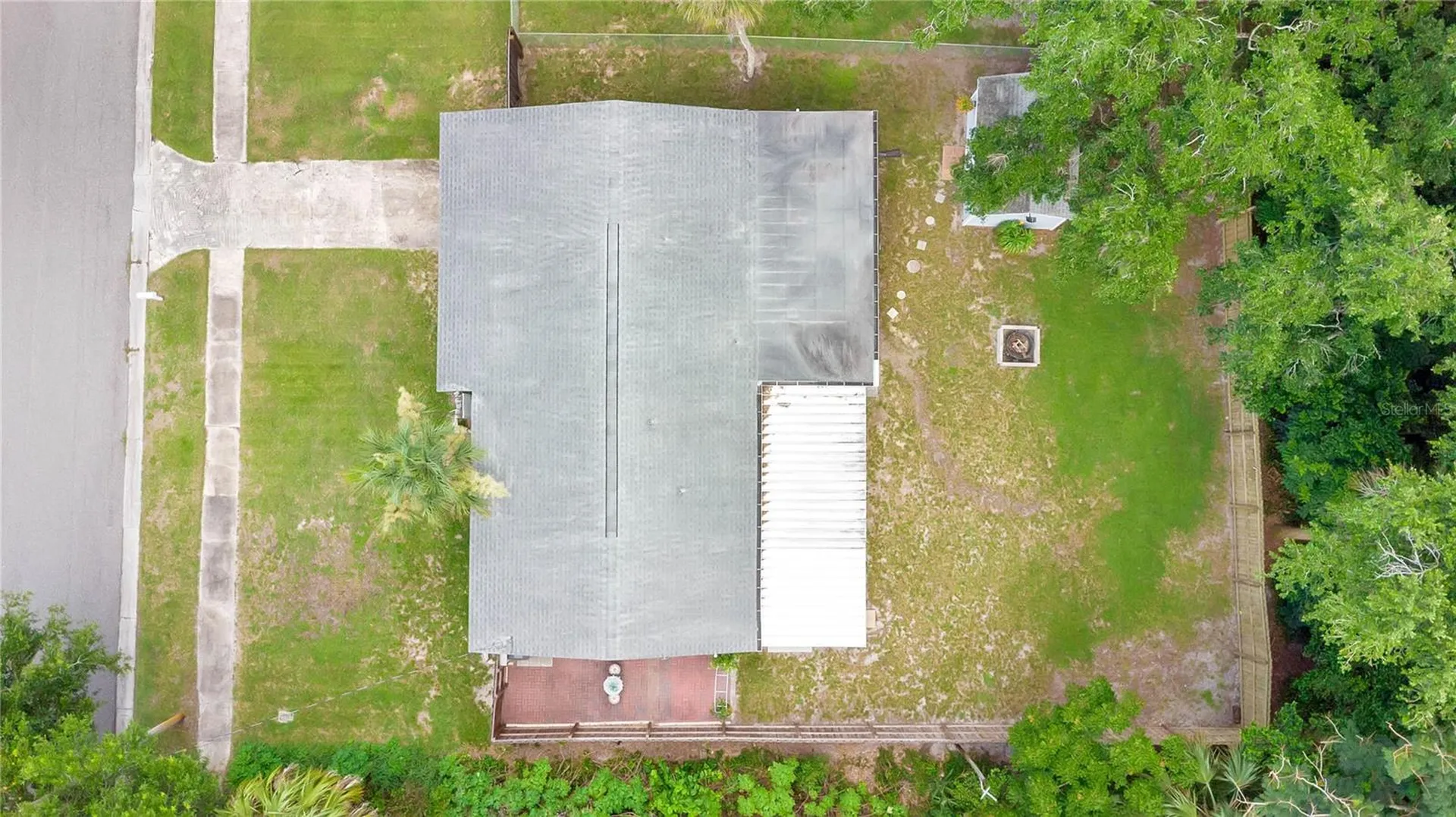 1717 White Street Titusville FL 32796