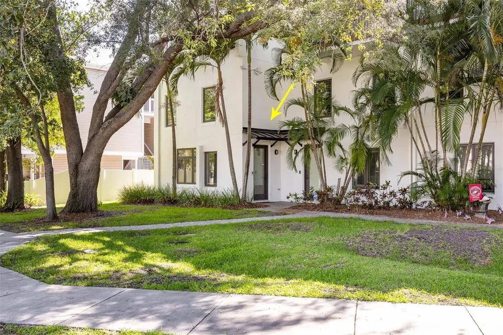 512 S Glen Avenue Tampa FL 33609