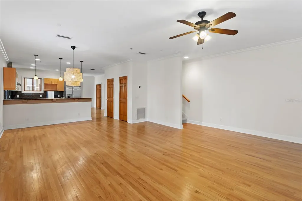 512 S Glen Avenue Tampa FL 33609