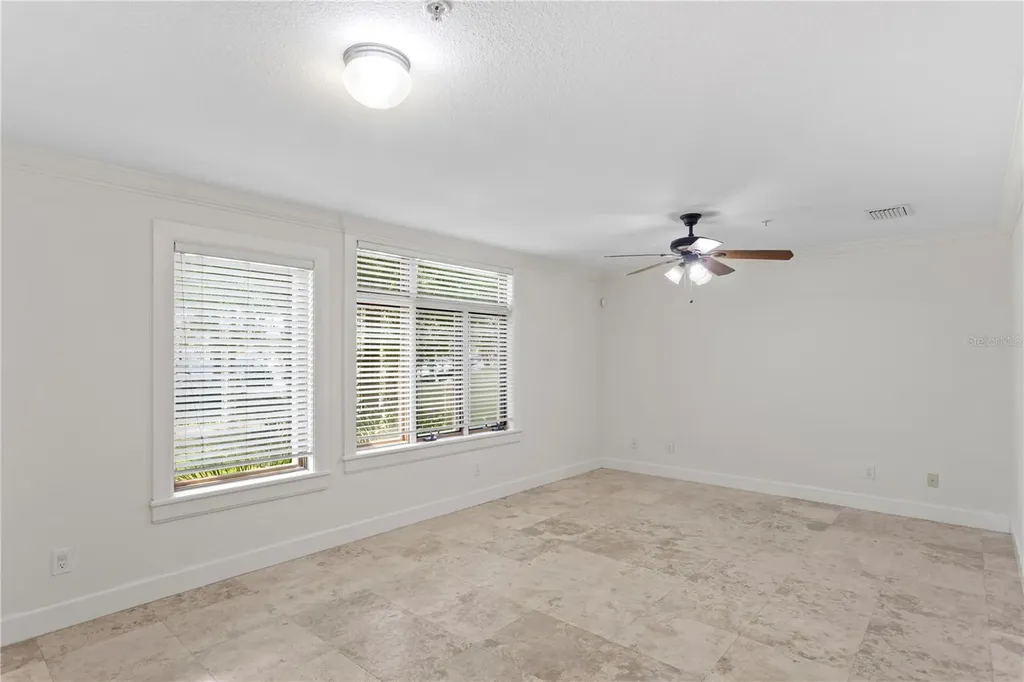 512 S Glen Avenue Tampa FL 33609