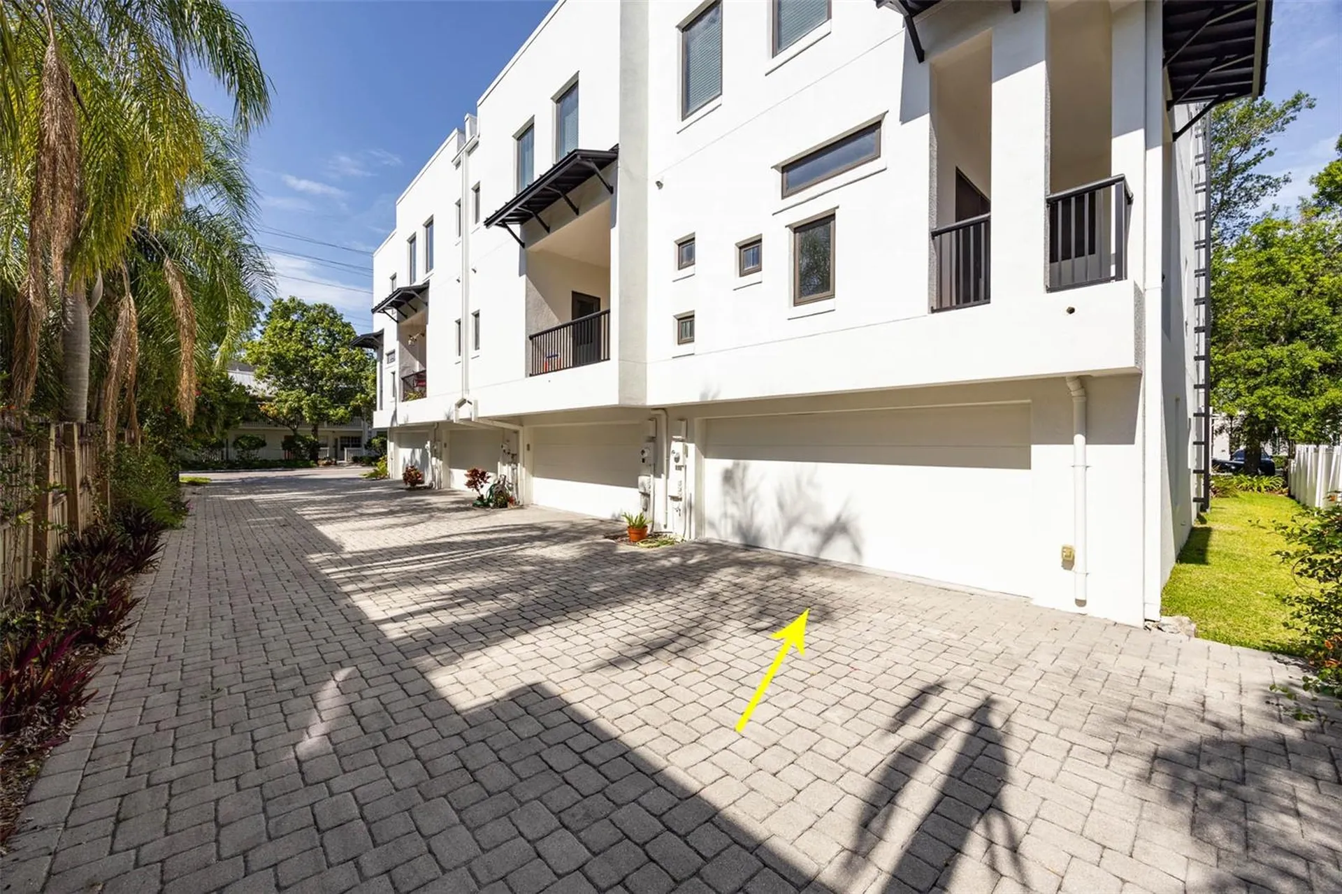 512 S Glen Avenue Tampa FL 33609