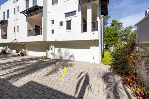 512 S Glen Avenue Tampa FL 33609