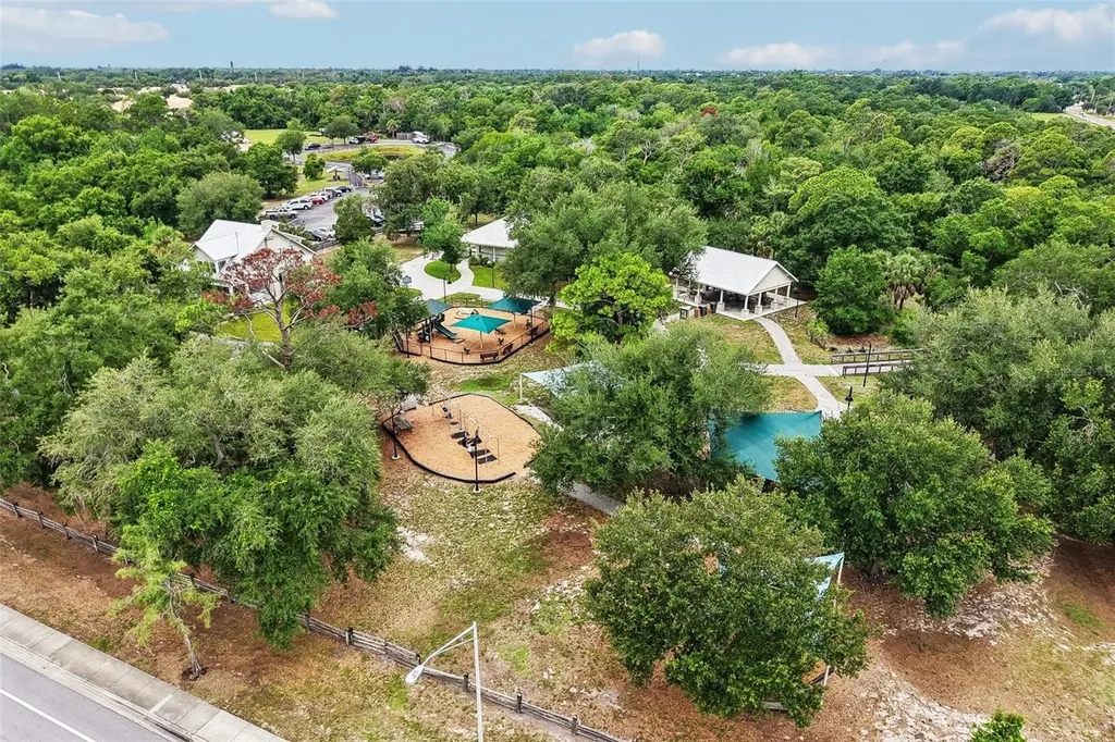 5005 Bee Ridge Road Sarasota FL 34233