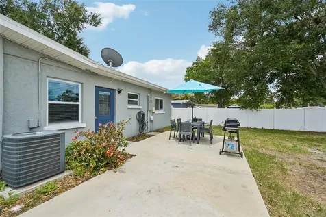 5005 Bee Ridge Road Sarasota FL 34233
