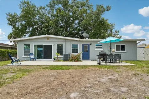 5005 Bee Ridge Road Sarasota FL 34233
