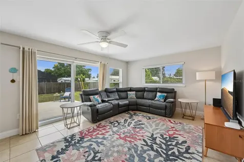 5005 Bee Ridge Road Sarasota FL 34233