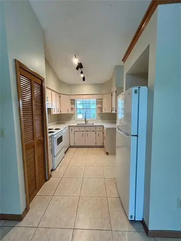 63 Ivy Lane Debary FL 32713