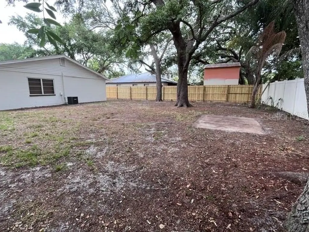 6716 S Dauphin Avenue Tampa FL 33611