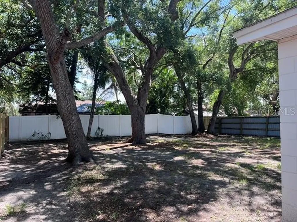 6716 S Dauphin Avenue Tampa FL 33611