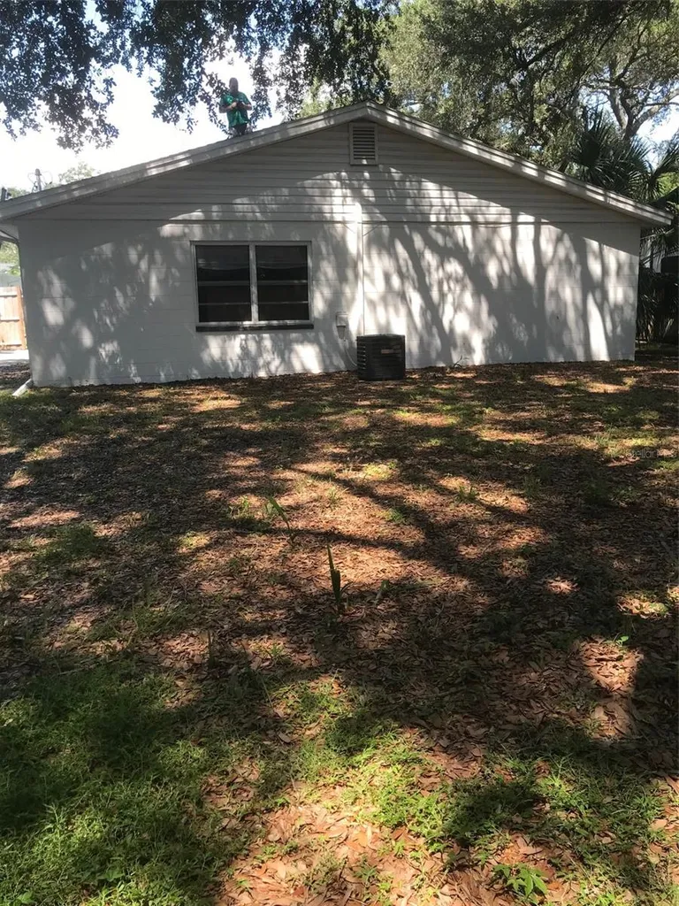 6716 S Dauphin Avenue Tampa FL 33611
