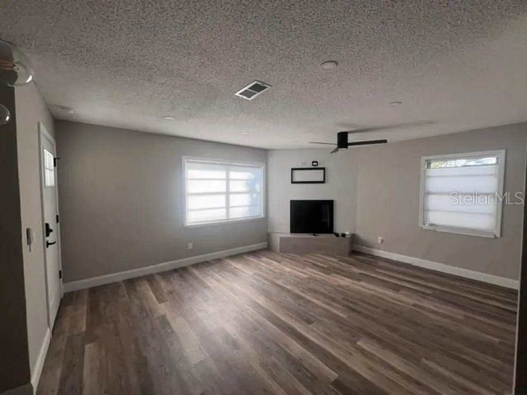 6716 S Dauphin Avenue Tampa FL 33611