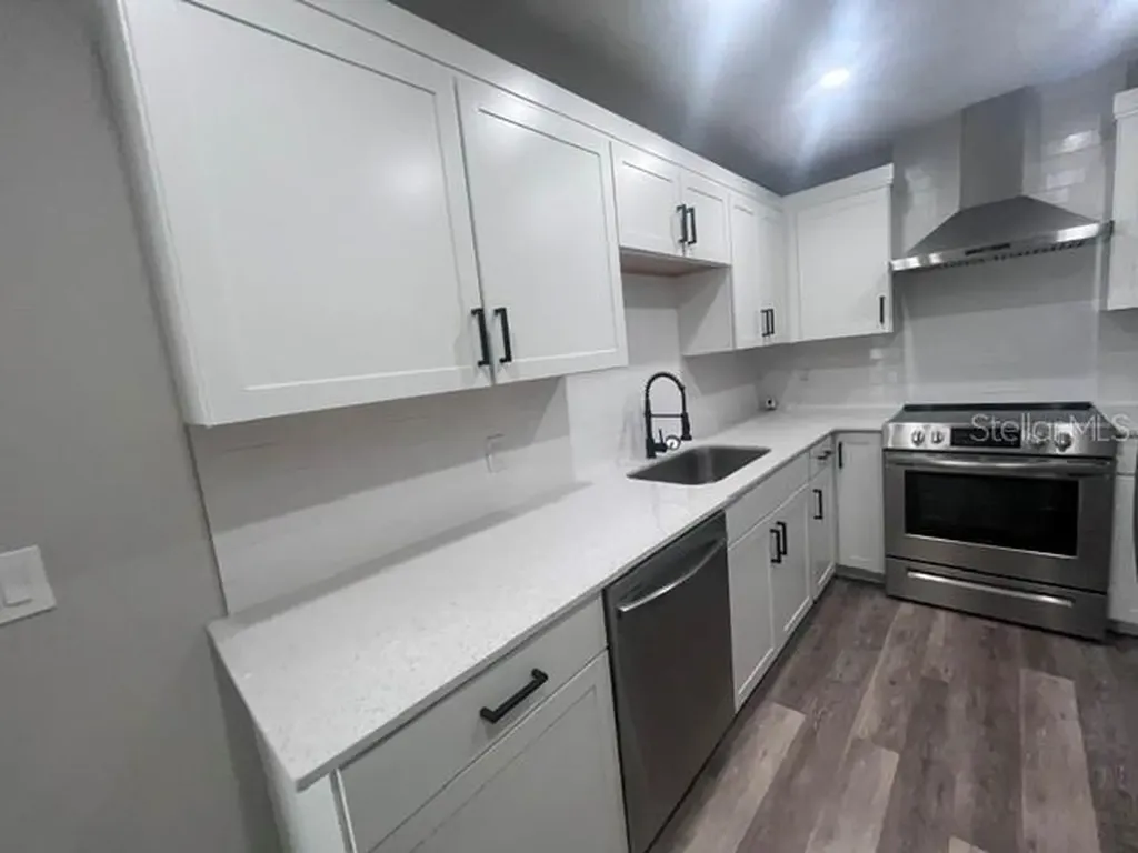 6716 S Dauphin Avenue Tampa FL 33611