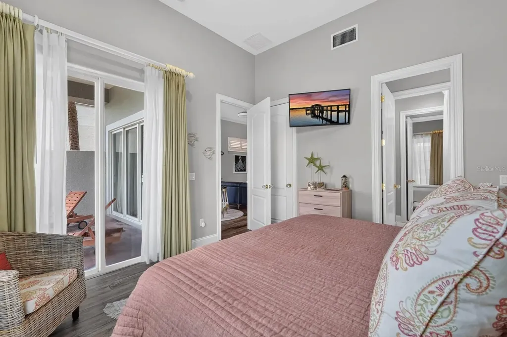 32 Northshore Avenue Palm Coast FL 32137