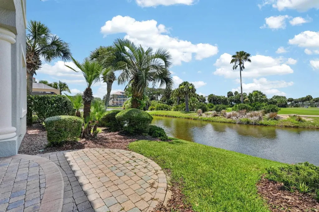 32 Northshore Avenue Palm Coast FL 32137