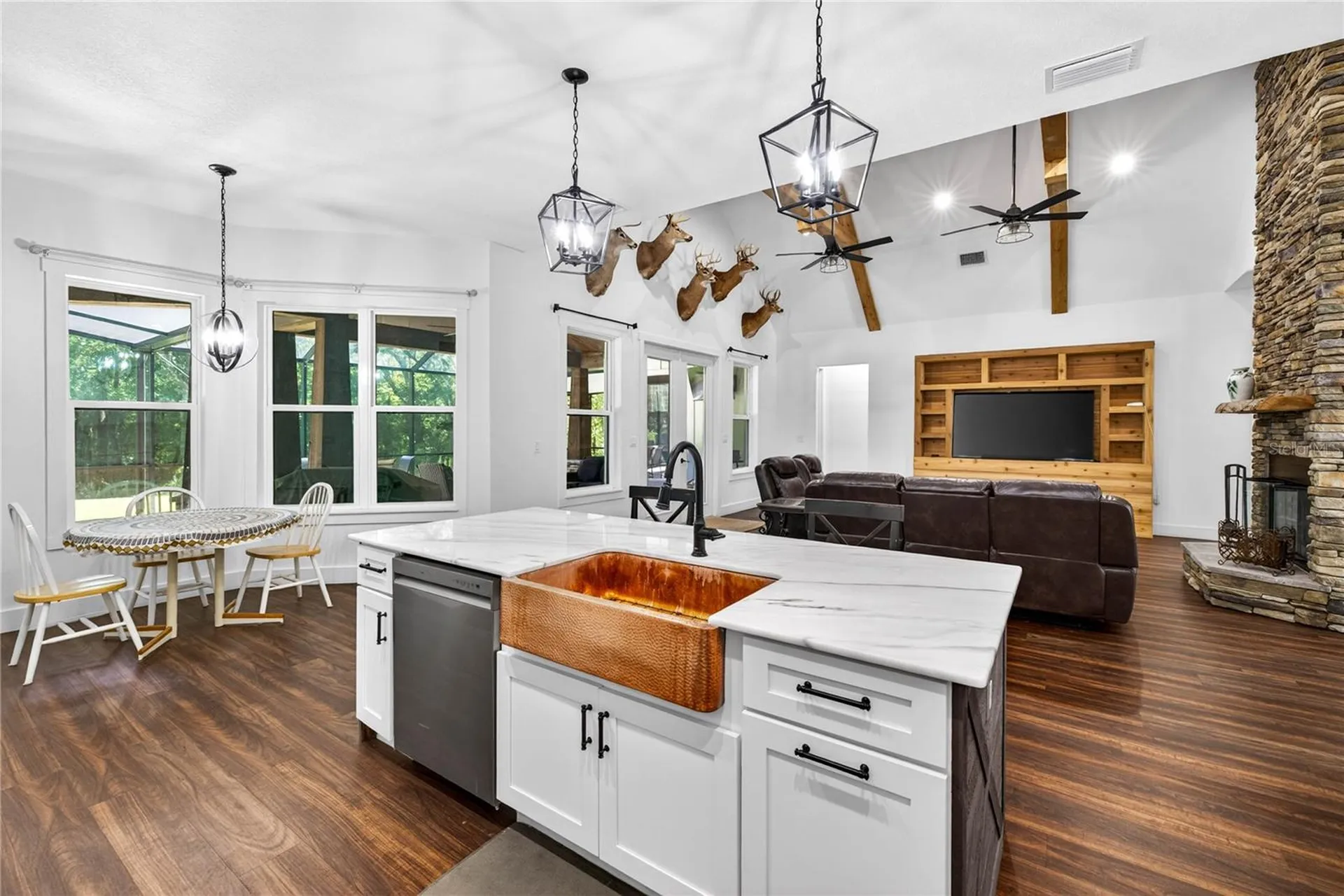 17265 Meadow Bluff View Dade City FL 33523