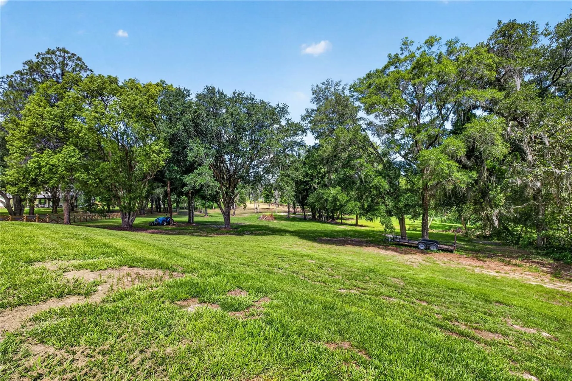 17265 Meadow Bluff View Dade City FL 33523