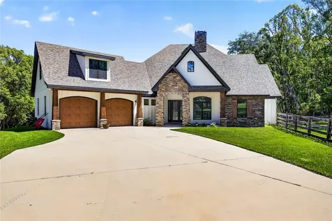 17265 Meadow Bluff View Dade City FL 33523