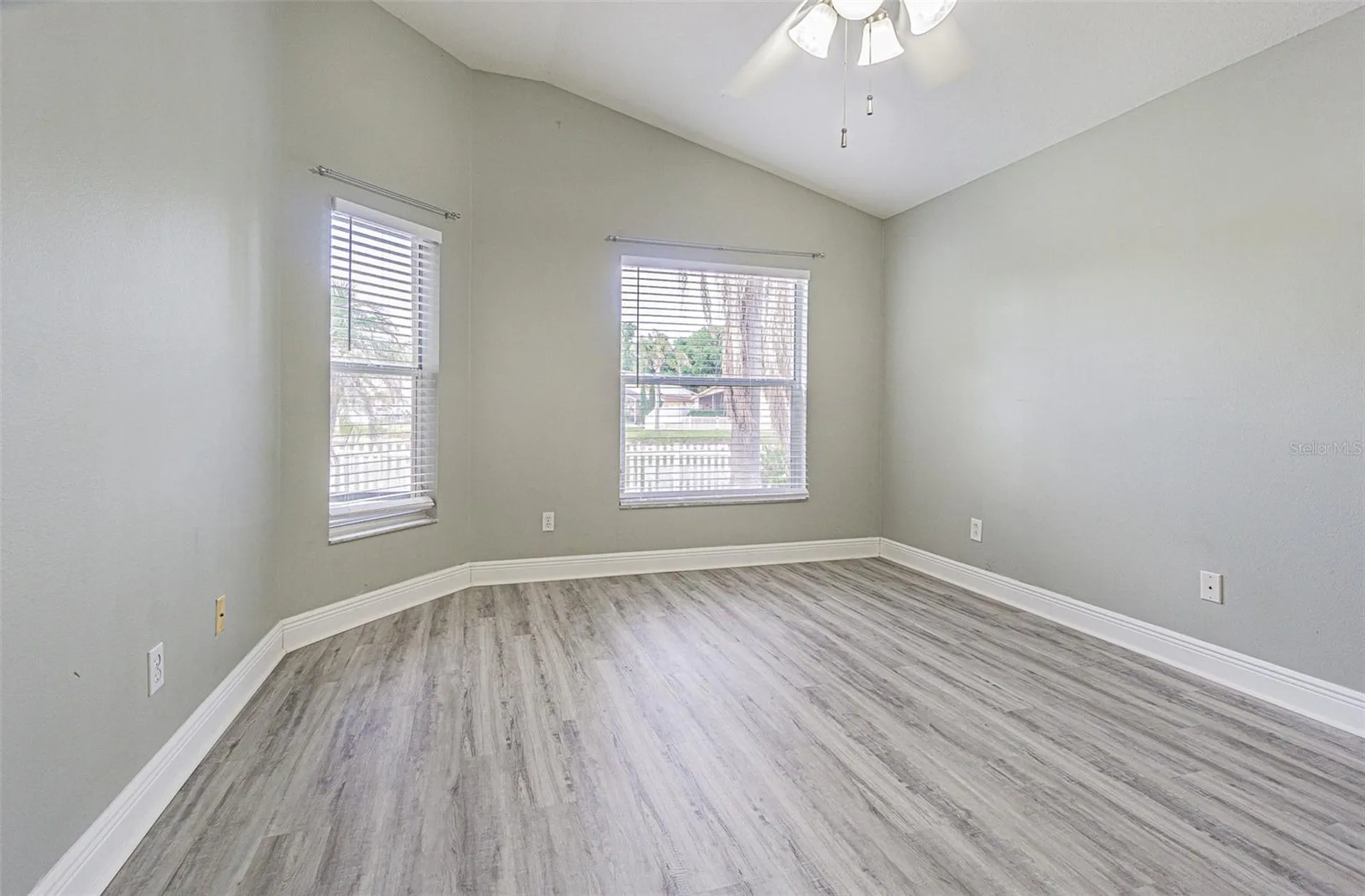 1550 Maximilian Drive Wesley Chapel FL 33543