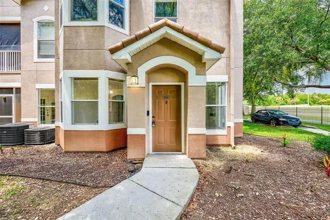 18138 Villa Creek Drive Tampa FL 33647