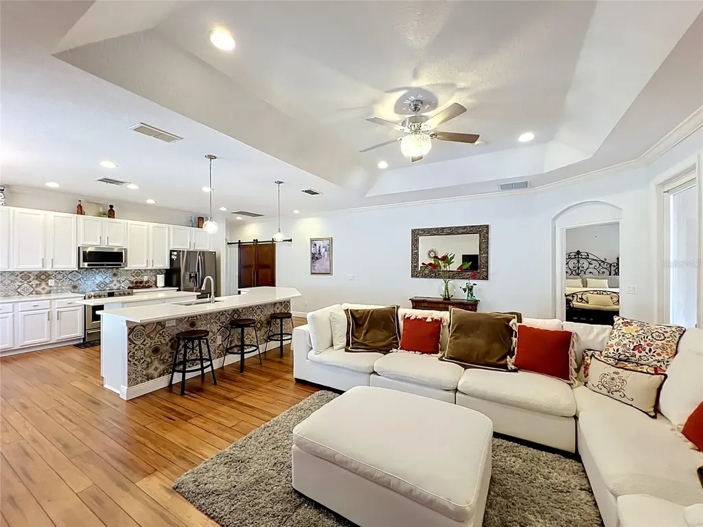 14143 Lake Live Oak Drive Orlando FL 32828