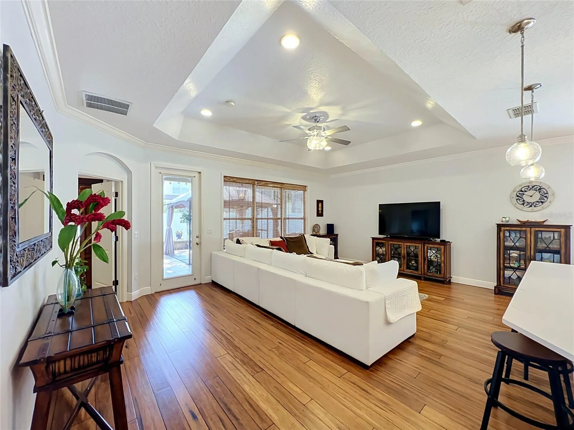 14143 Lake Live Oak Drive Orlando FL 32828