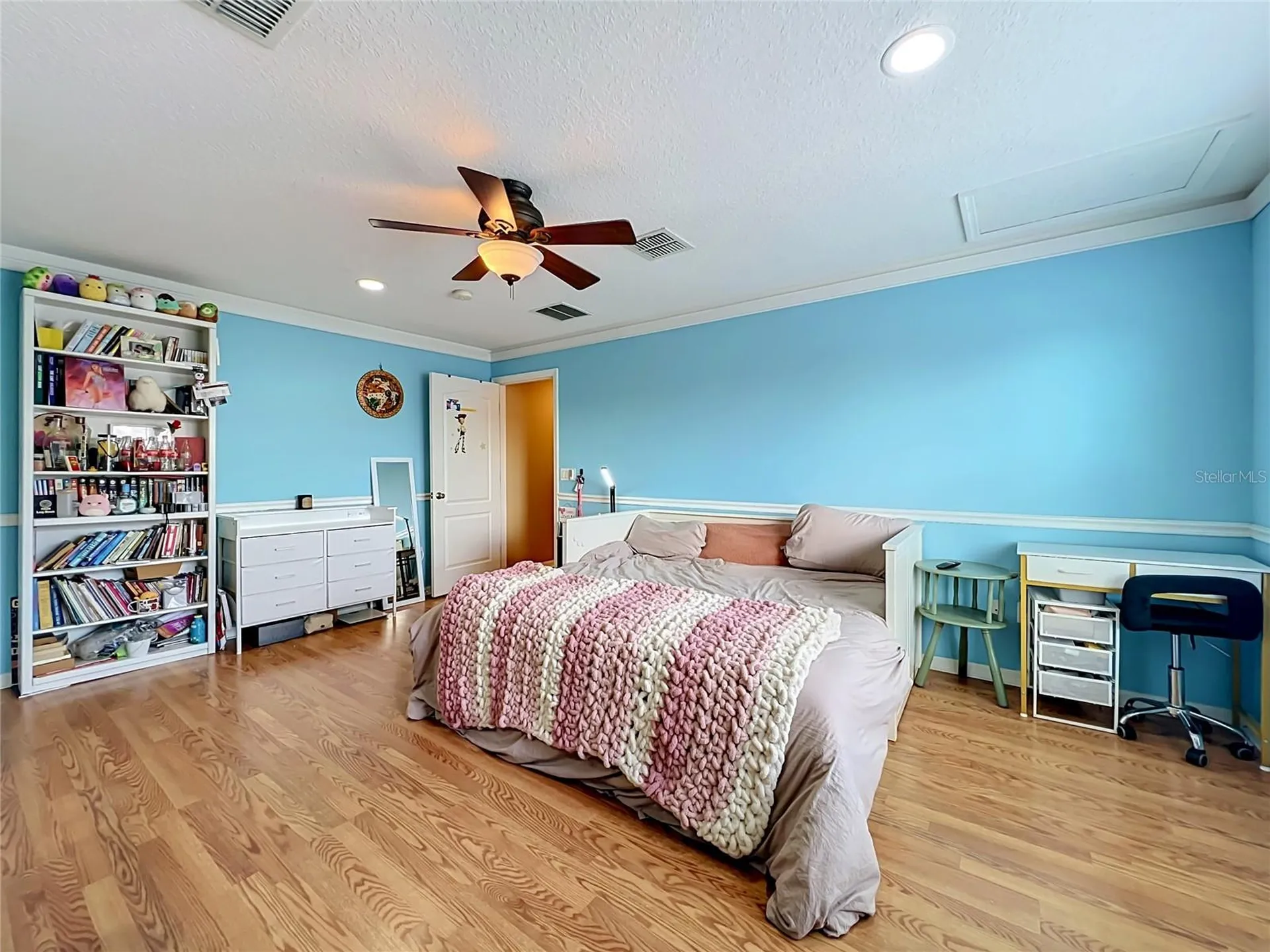 14143 Lake Live Oak Drive Orlando FL 32828