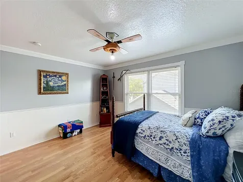 14143 Lake Live Oak Drive Orlando FL 32828