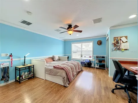 14143 Lake Live Oak Drive Orlando FL 32828