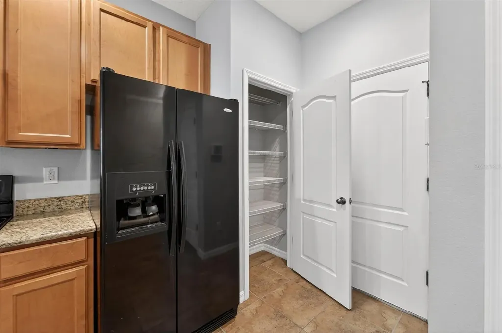 5028 White Sanderling Court Tampa FL 33619