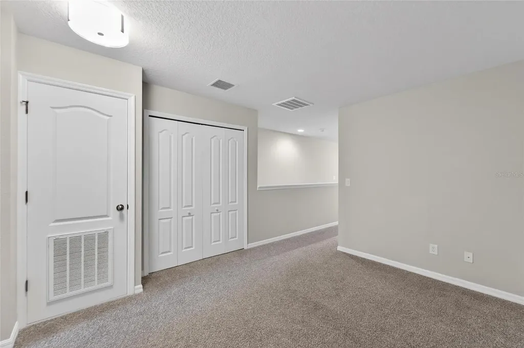 5028 White Sanderling Court Tampa FL 33619
