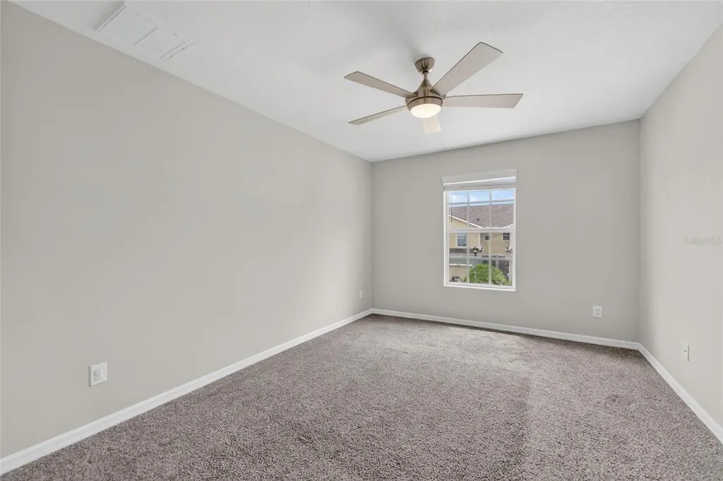 5028 White Sanderling Court Tampa FL 33619