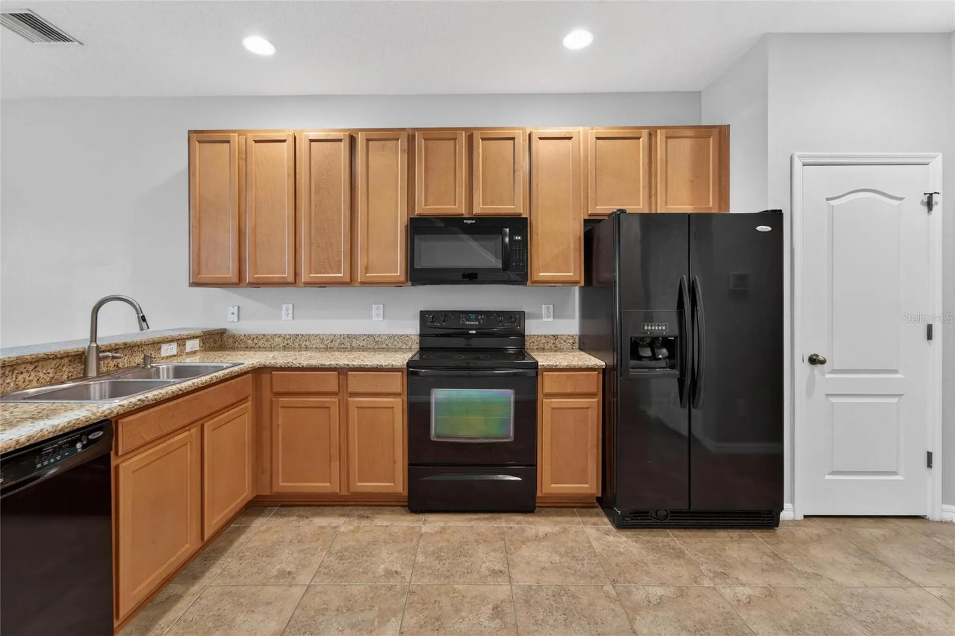 5028 White Sanderling Court Tampa FL 33619