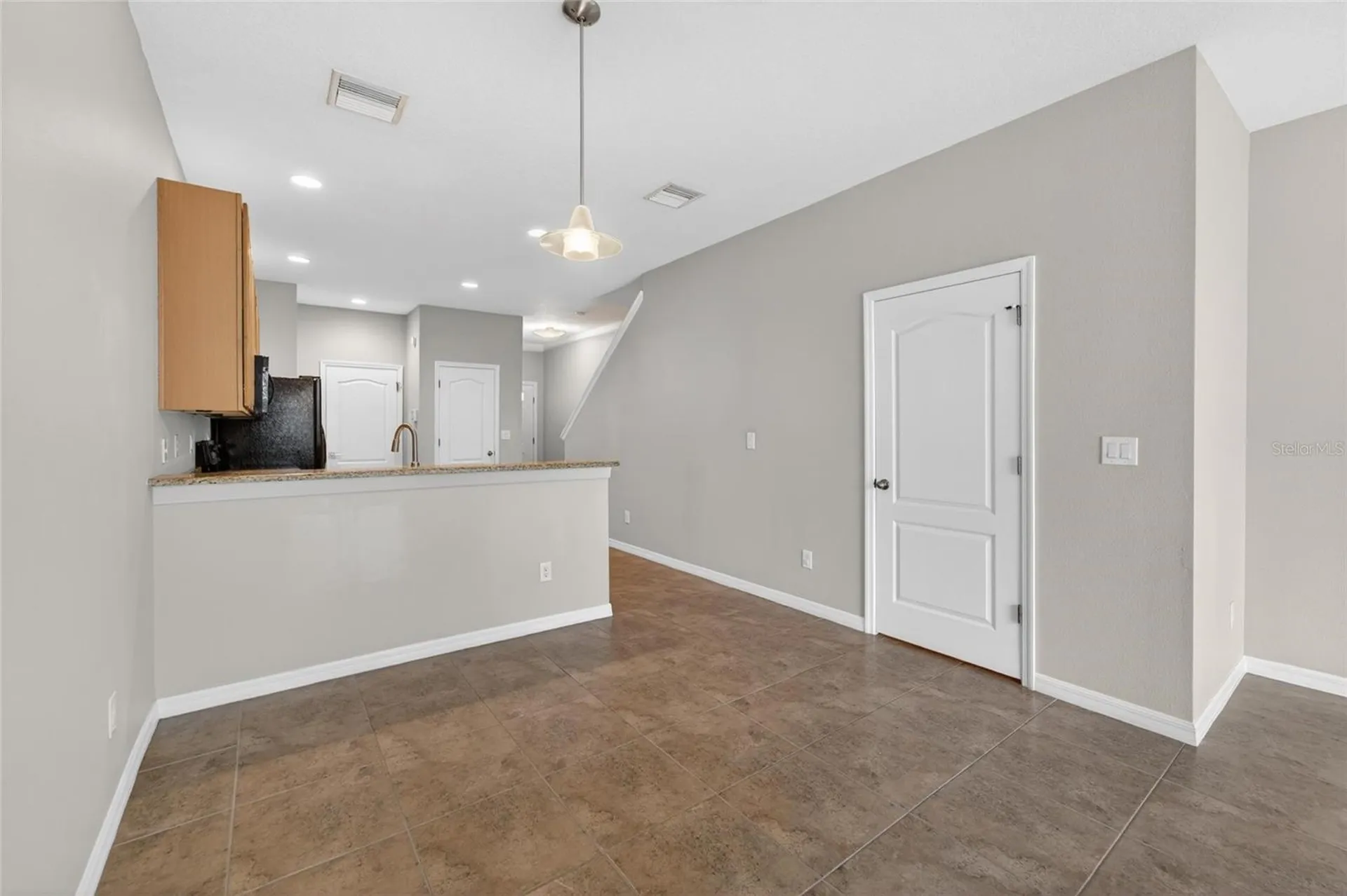5028 White Sanderling Court Tampa FL 33619